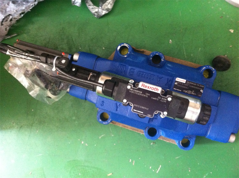 4WRTE25E1-350P-4X/6EG24K31/A1M  力士乐Rexroth