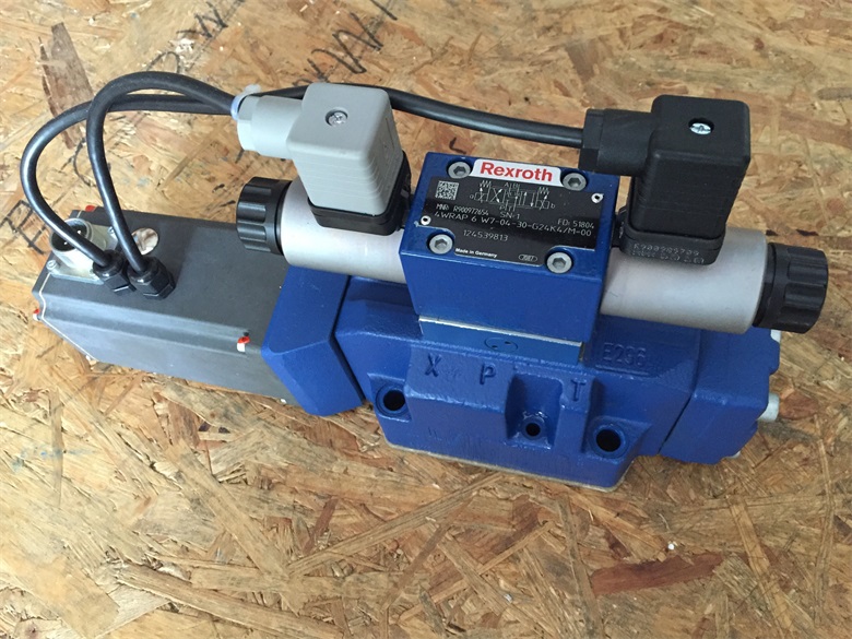 4WRZE10W8-85-7X/6EG24ETK31/A1M  力士乐Rexroth