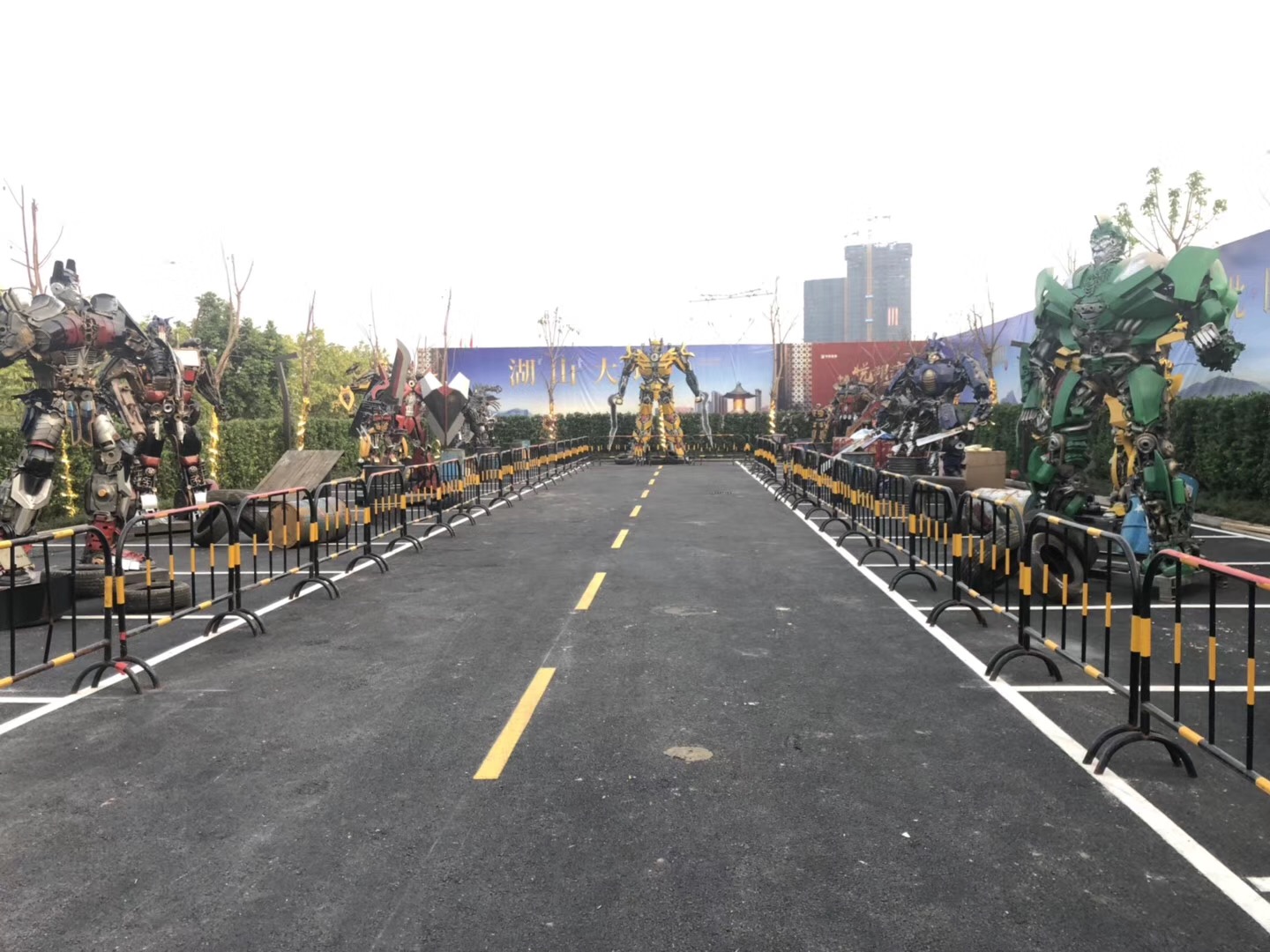 大型金属机器人模型大型铁艺变形金刚模型出租  变形金刚展租赁  变形金刚出租