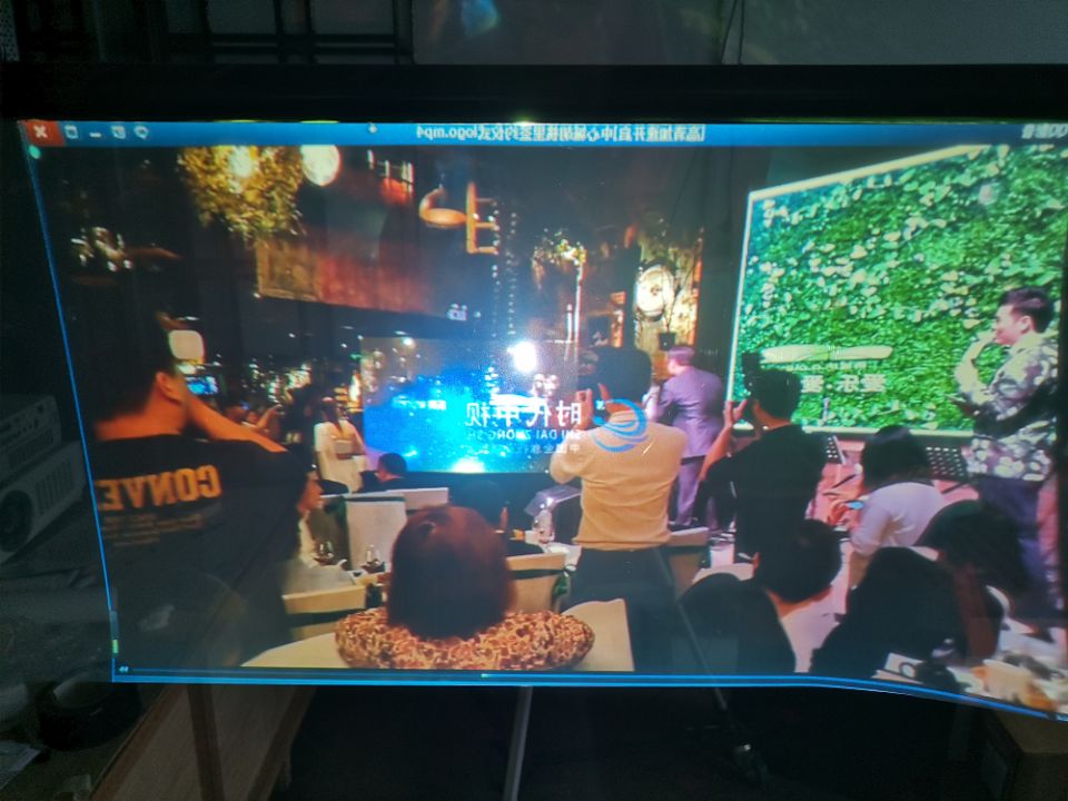 广东全息投影设备 玻璃成像膜橱窗广告背投贴膜  全息投影膜  全息膜