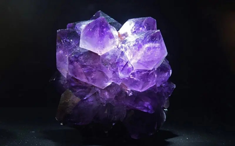 来看看进口巴西水晶青岛港清关报关流程  进口巴西紫水晶清关  进口紫水晶报关行  进口水晶代理