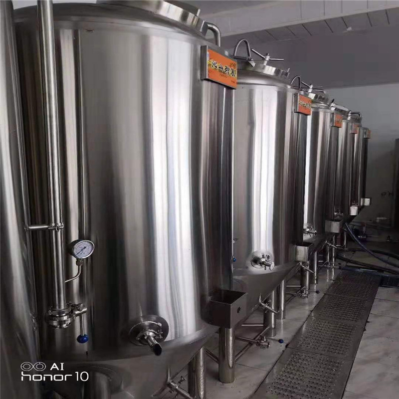 生产精酿啤酒200升的设备 酿酒设备厂家&nbsp;&nbsp;生产啤酒的设备&nbsp;&nbsp;精酿啤酒设备