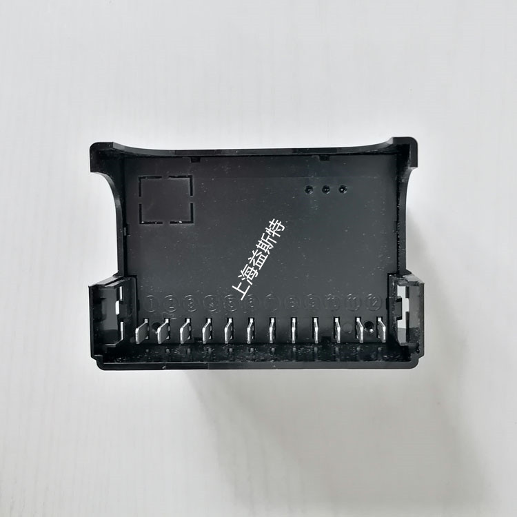 西门子黑色控制盒LME22.233C2  SIEMENS程控器