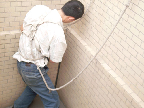 普宁窗台防水补漏，洗手间漏水维修，管口防水补漏