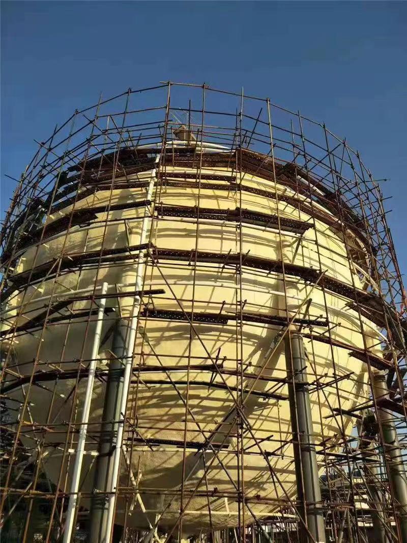 大型油罐储罐保温喷涂工程 罐体外护铁皮保温施工队  油罐喷涂保温工程