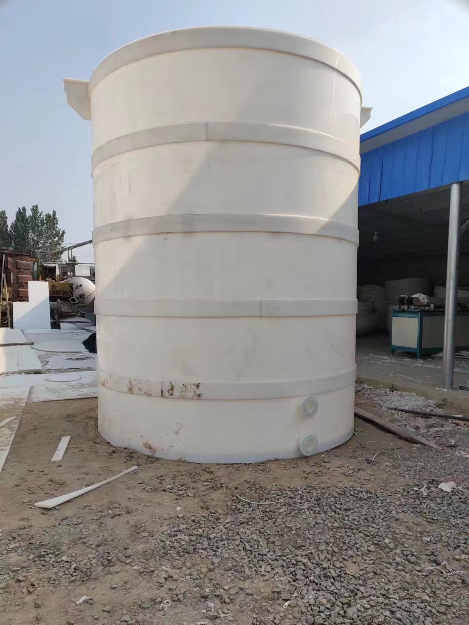 厂家供应PP立式储罐 立式盐酸储罐搅拌罐 工业用化工储罐  PP储罐定制  PP储罐  供应  PP储罐报价