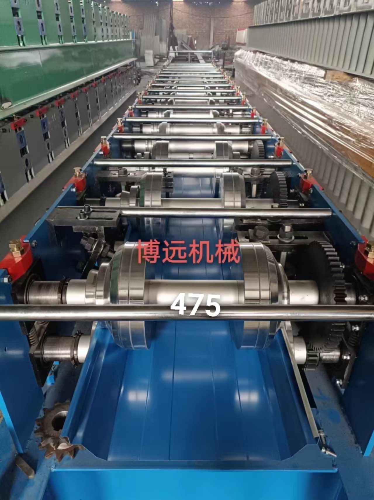 475角驰压瓦机 暗扣彩钢瓦设备 屋顶板压型机  475角驰机厂家  角驰压瓦机价格  角驰475压瓦机多少钱