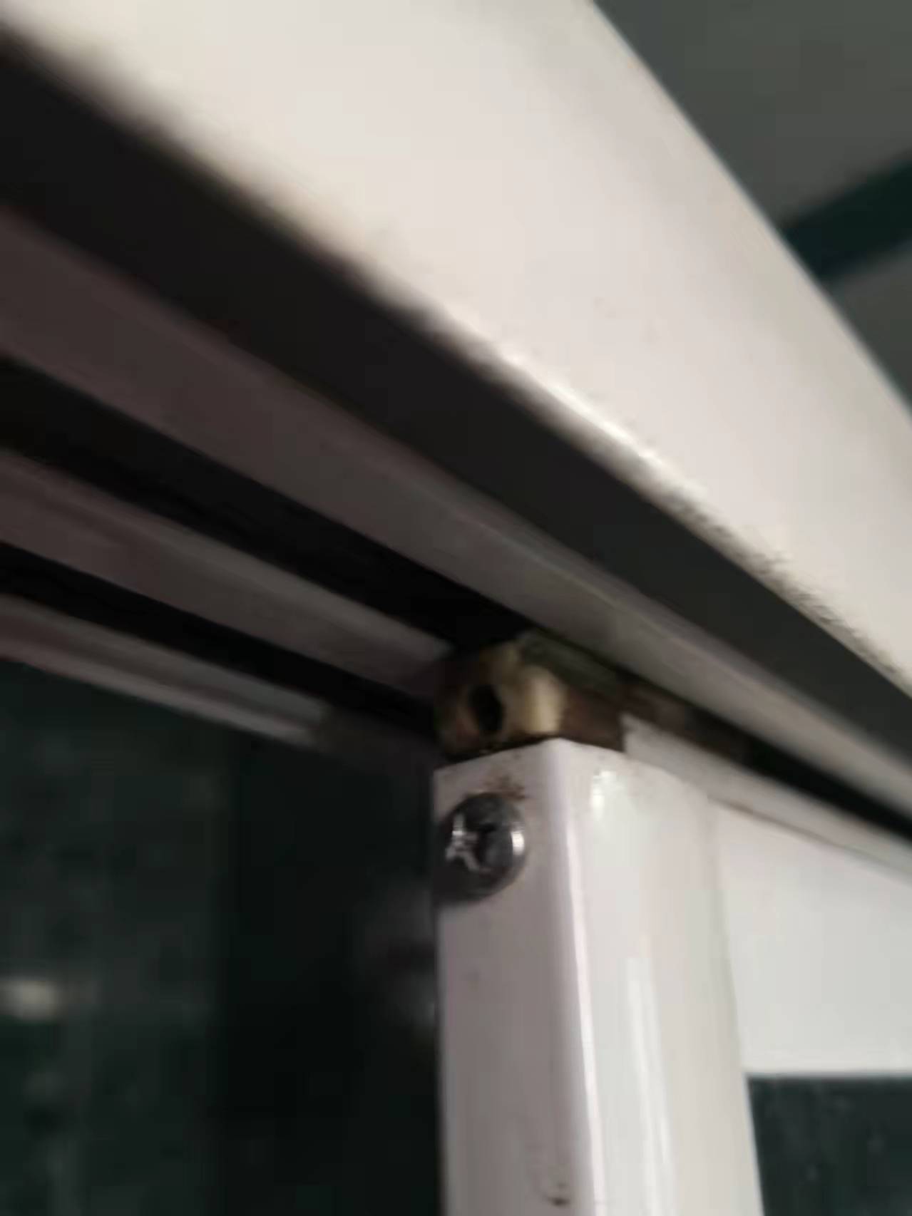 上海浦东维修LOGIC朗俊淋浴房移门滑轮  朗俊淋浴房维修  淋浴房漏水维修  淋浴房滑轮骨更换