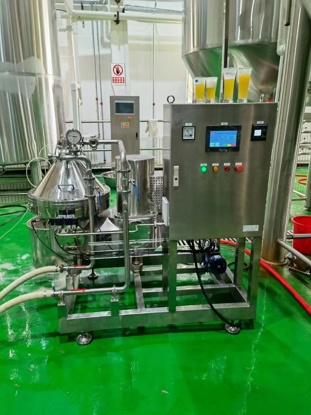 6吨精酿啤酒设备酿造啤酒的机器配置啤酒离心机 6吨啤酒设备 酿造啤酒的设备