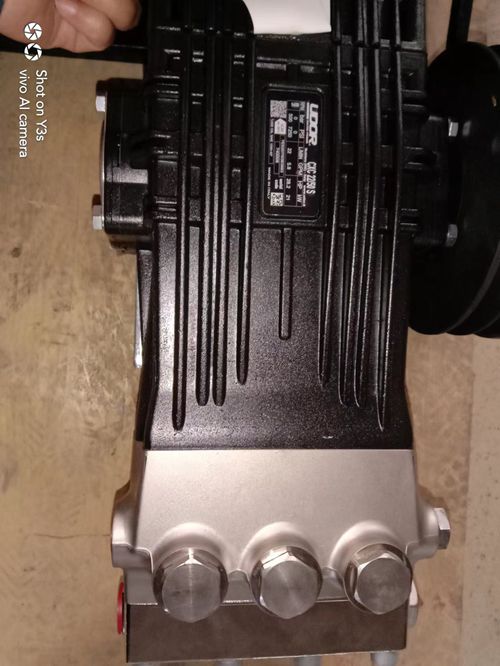 CC38/17UDOR工业高压柱塞泵170公斤38升  UDOR意大利柱塞泵