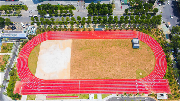 预制型塑胶跑道有哪些不同  预制型跑道  杰锐