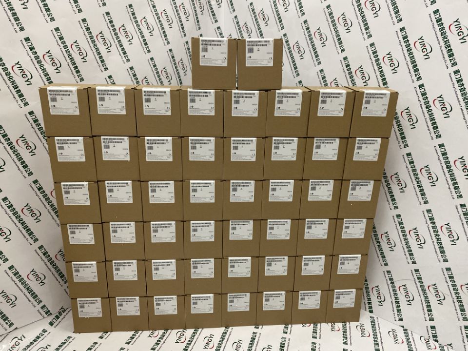 模块 RYC182B3-VVT2 质保时间长  CPU  触摸屏  软启动器