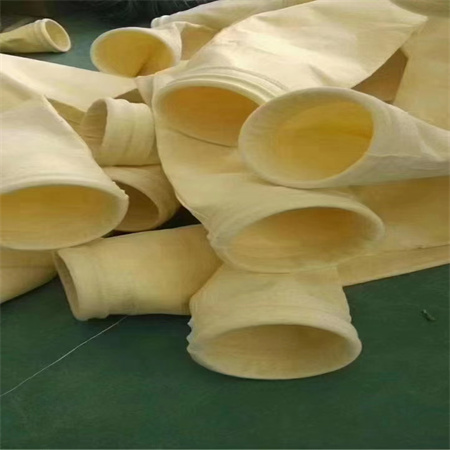 厂家直销氟美斯除尘器布袋常用除尘滤袋涤纶除尘布袋  氟美斯除尘布袋  耐高温除尘滤袋  涤纶针刺毡布袋