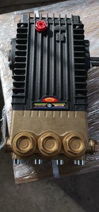Interpump意大利英特高压柱塞泵型号