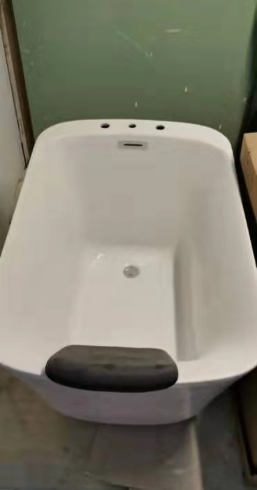 上海宝山区友谊路地下室上排水电马桶修理  地下室电马桶维修  上排水电马桶维修  电泵马桶维修