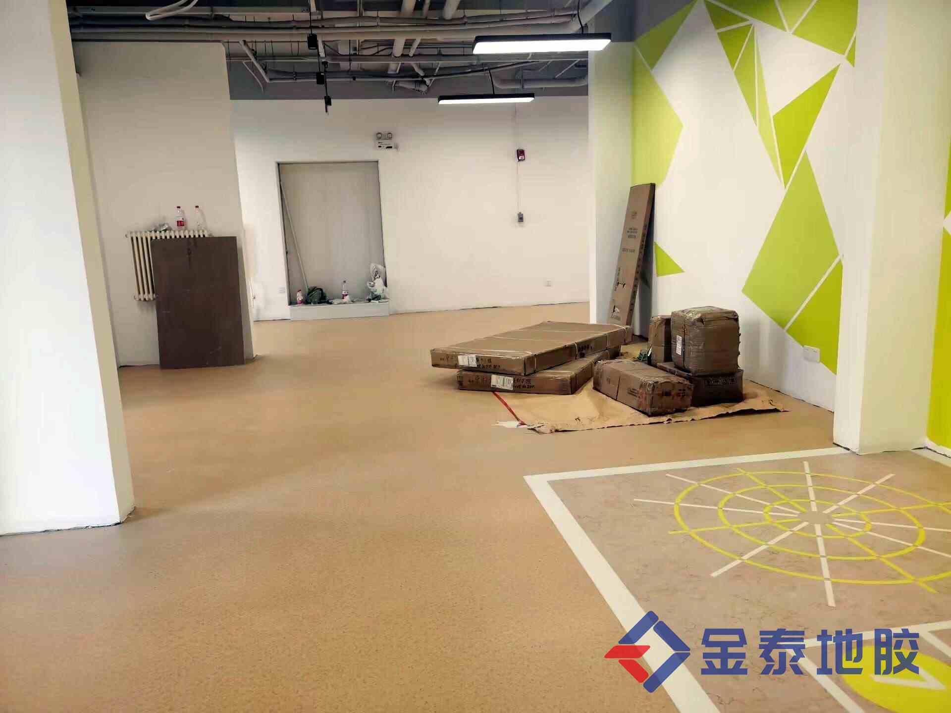 供应唐山健身房运动地板 PVC地板 运动地胶  健身房运动地胶  健身房PVC地反