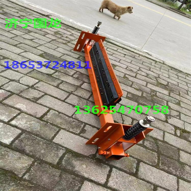可逆清扫器 双向清扫器 1000清扫器 济宁向上金品清扫器  毛刷清扫器  聚氨酯清扫器