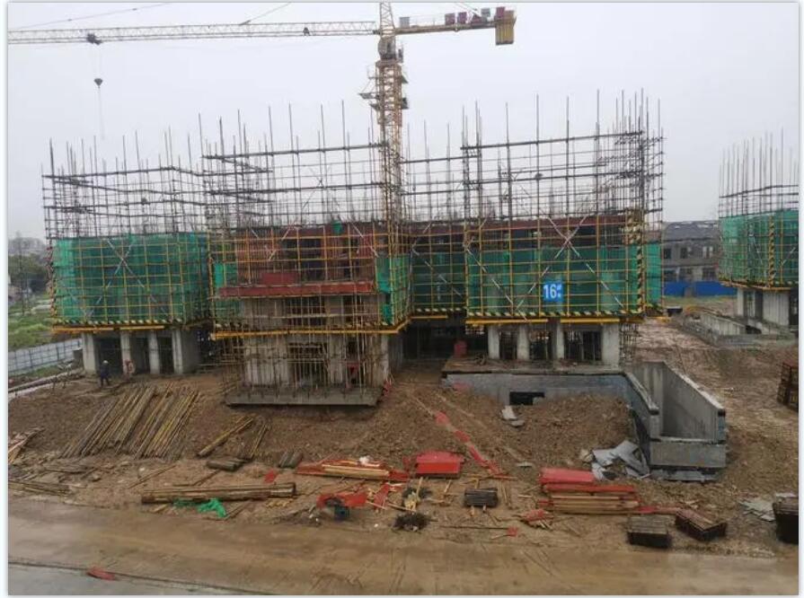 新乡申报勘察资质人员必须60周岁以下么