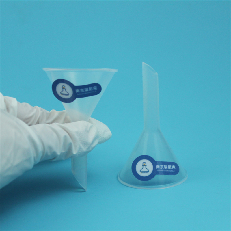 小规格PFA漏斗耐强腐蚀  耐氟化氢  金属元素含量低  耐高温
