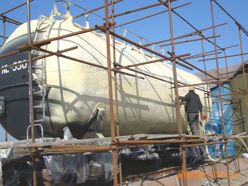 化工岩棉板储罐保温施工队方案 罐体施工全过程演示  化工储罐保温施工队  罐体保温施工队  岩棉罐体保温