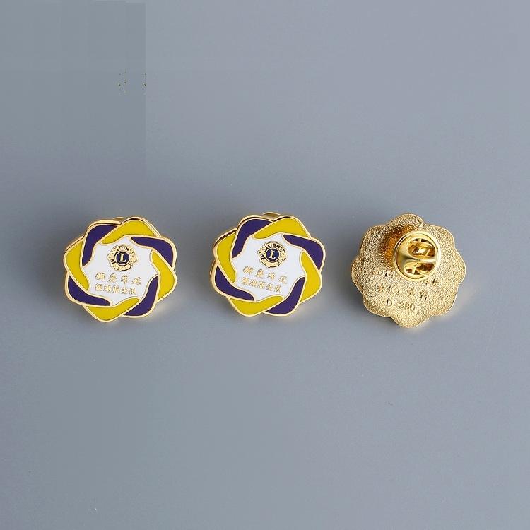 员工胸牌 学校胸牌 金属工牌设计制作 广告别针铭牌  金属工牌制作