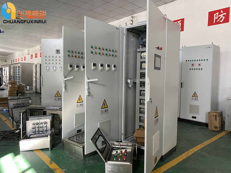 创福新锐与通河污水处理项目合作配套低压成套电气设备  PLC控制柜  变频控制柜  低压配电柜