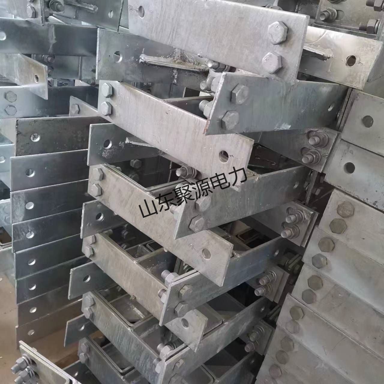 ADSS塔用紧固件 直线线夹 耐张转角线夹 塔用线夹  直线塔用线夹  耐张转角紧固件  热镀锌塔用夹具