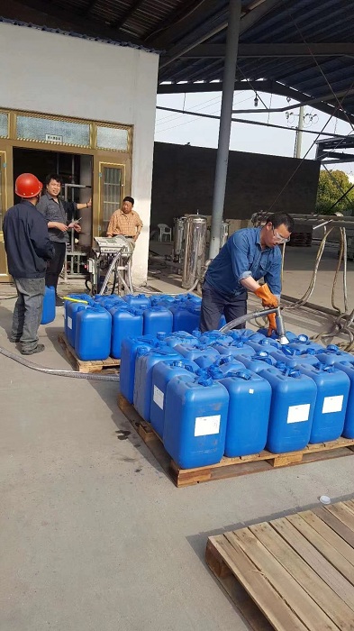 移动式化工液体分装设备甲烷灌装机  稀释剂灌装设备