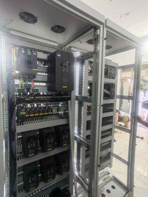 郑州abb变频器英威腾变频器西门子变频器控制柜配电柜  plc
