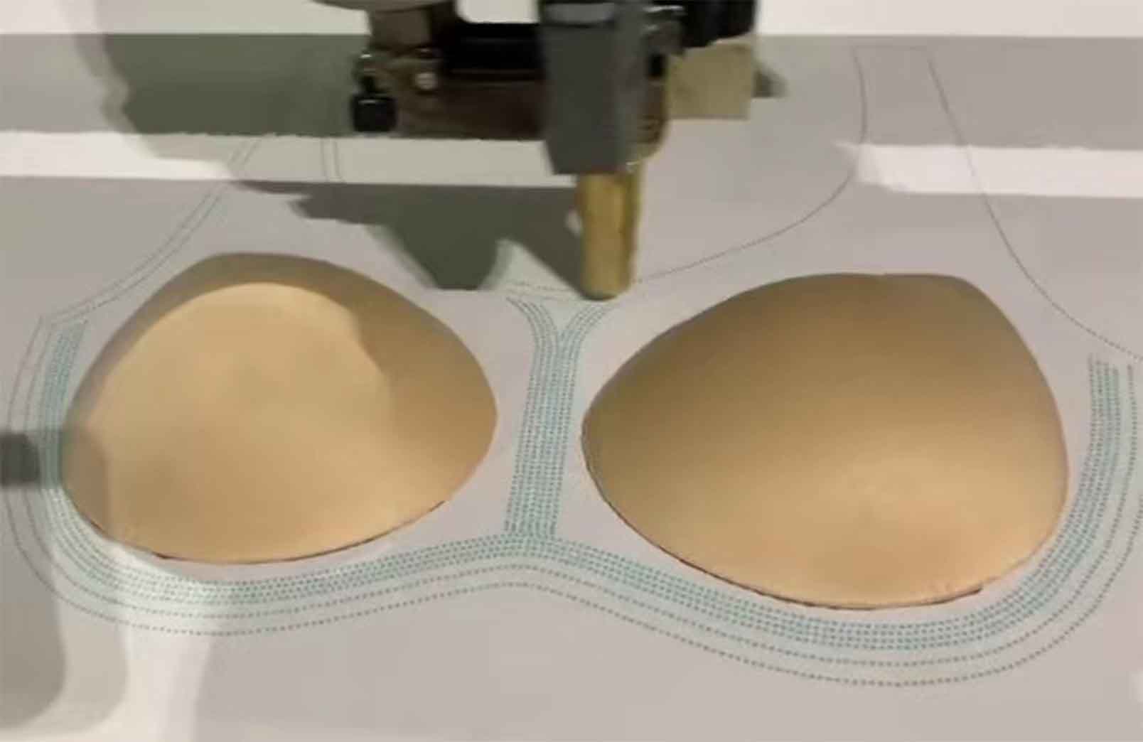YL-70100视觉点胶机  无痕工艺系列设备