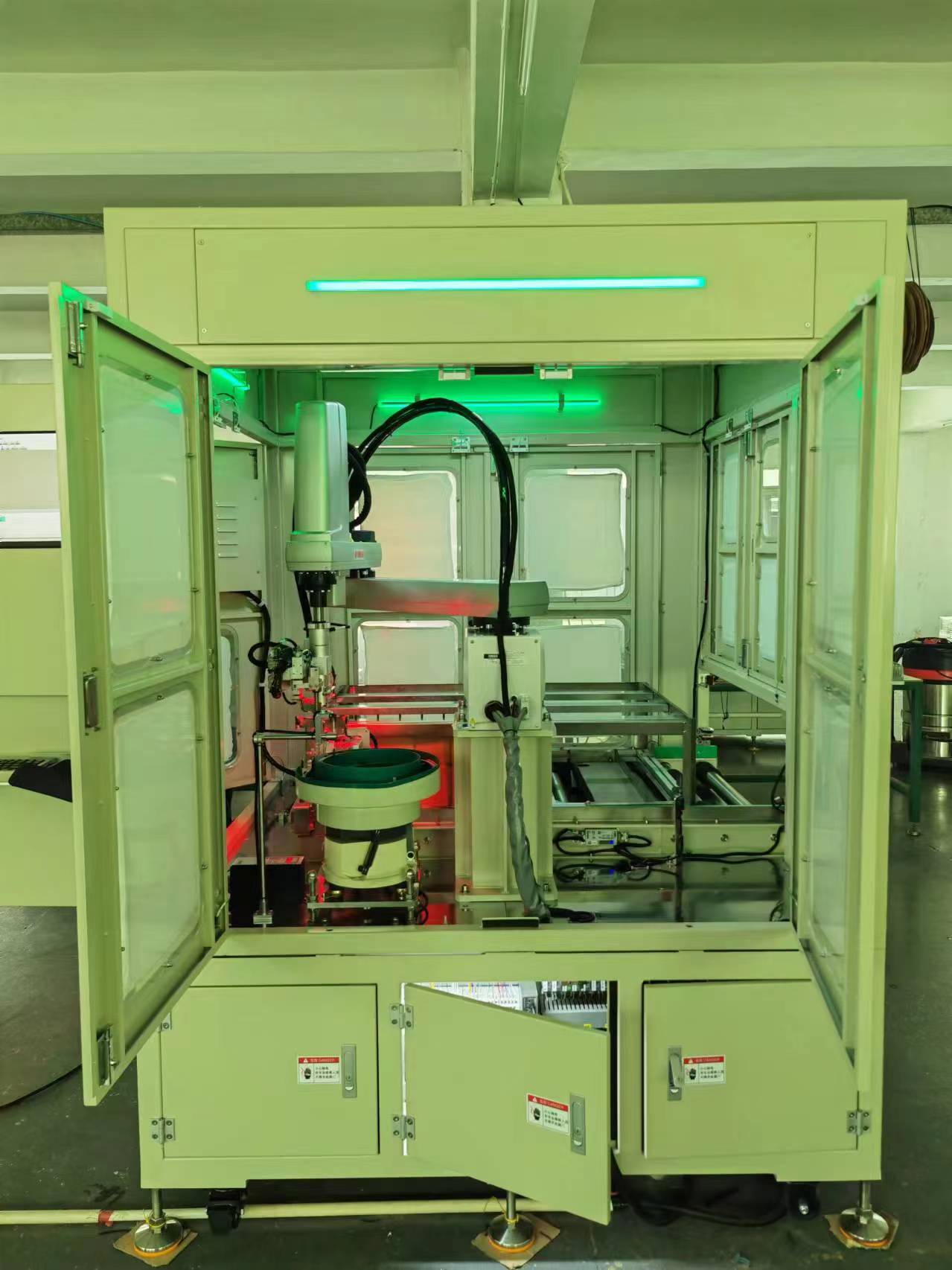 锂电设备 机器人插拔钉机 钢珠封口机 锂电池包膜机