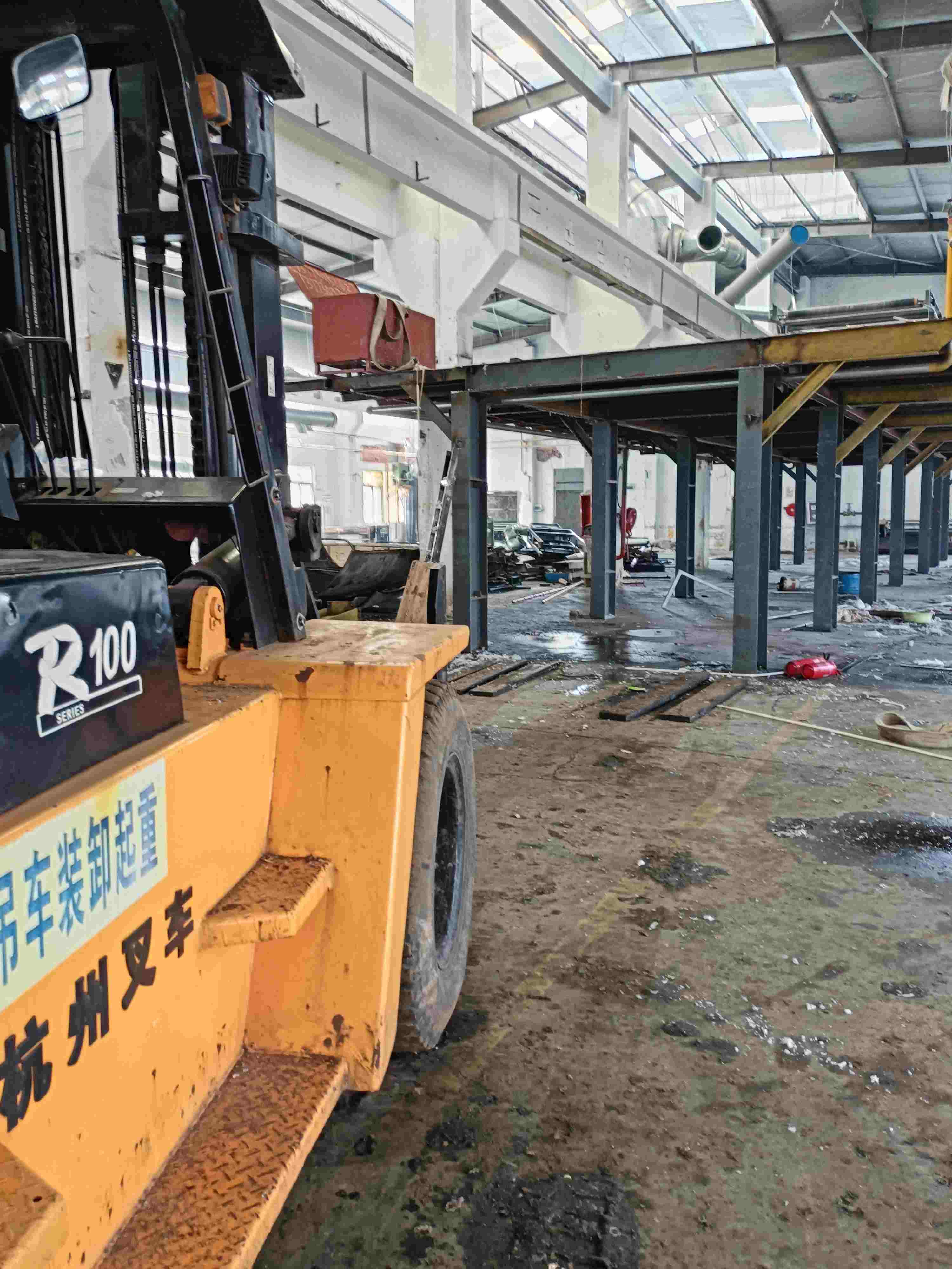 常熟市叉车装卸搬运吊装出租租赁  常熟市叉车出租租赁  常熟市叉车搬厂吊装