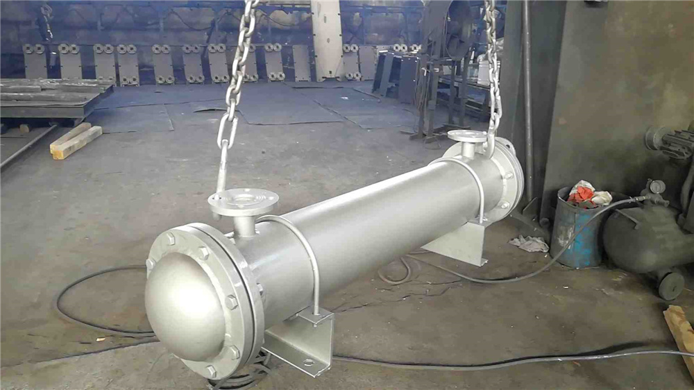 大连油冷器,管壳式油冷却器,不锈钢油冷器 厂家YDA  大连油冷器厂家  大连铜管油冷器