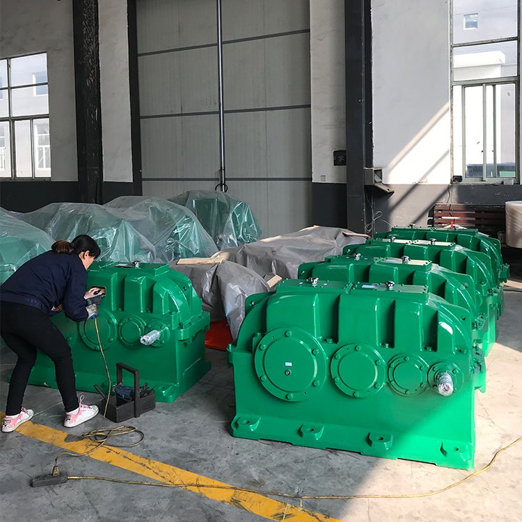 运城ZSY500-71-V硬齿面齿轮减速机 齿轮箱 现货价格  ZSY500齿轮减速机价格  ZSY500硬齿面减速机  ZSY500减速机