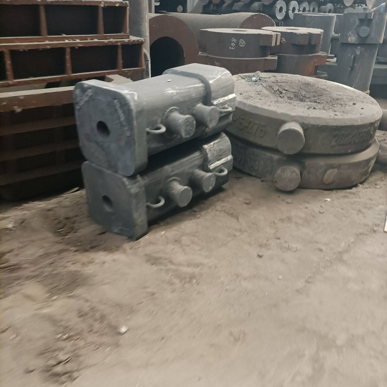 树脂砂工艺铸铁材质21寸26寸一体方锭模方模定制销售  方钢锭模