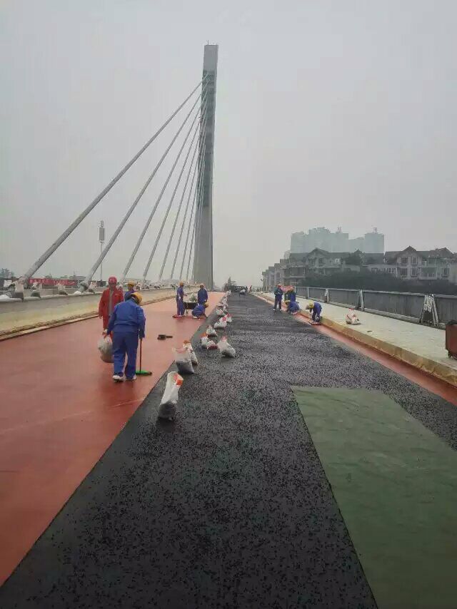 福建GA10浇筑式沥青混凝土 浇筑式钢桥面沥青施工公司  福建浇筑式沥青  福建沥青公司