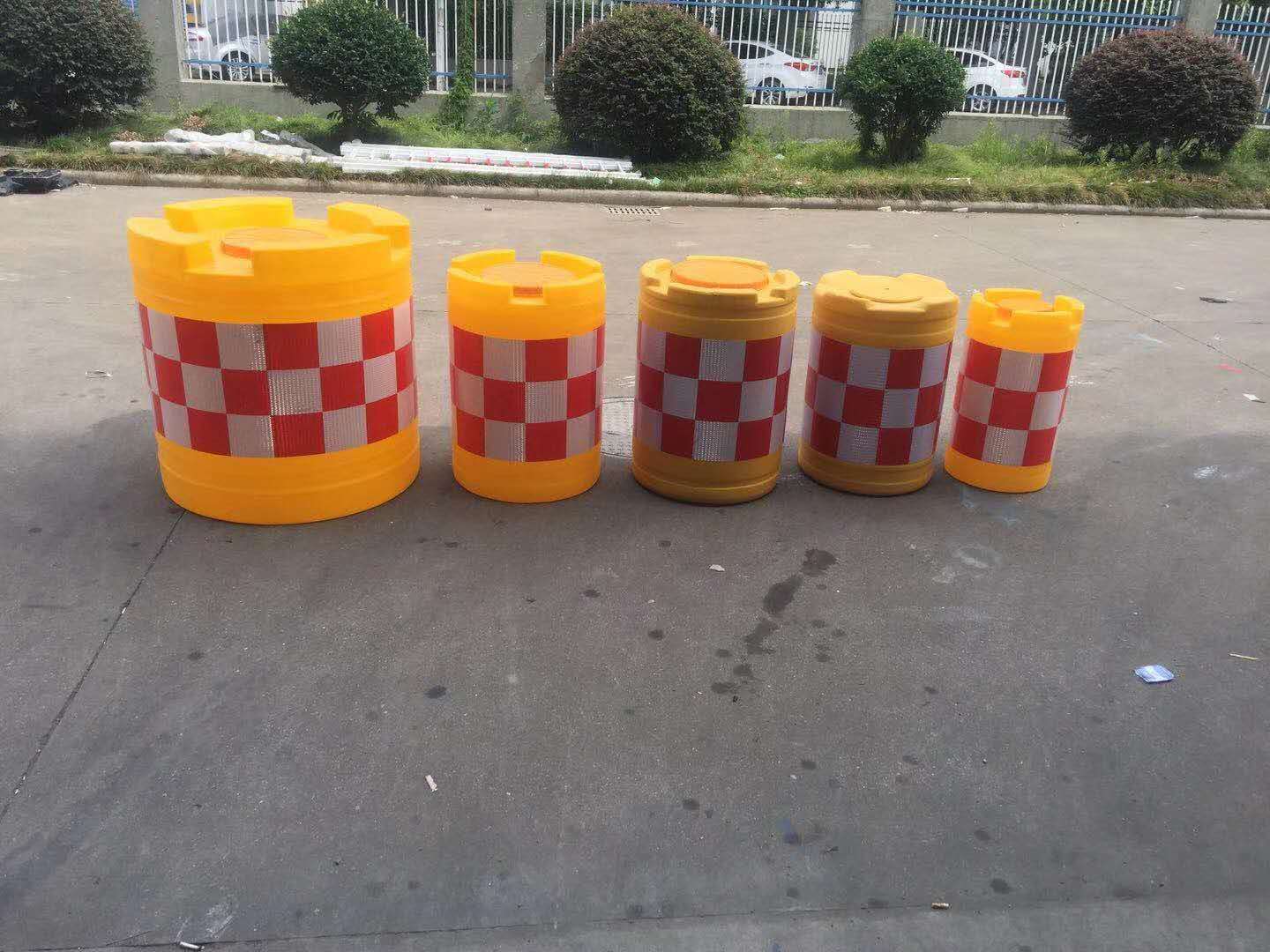 塑料交通设施水马围挡反光三孔水马交通吹塑水马