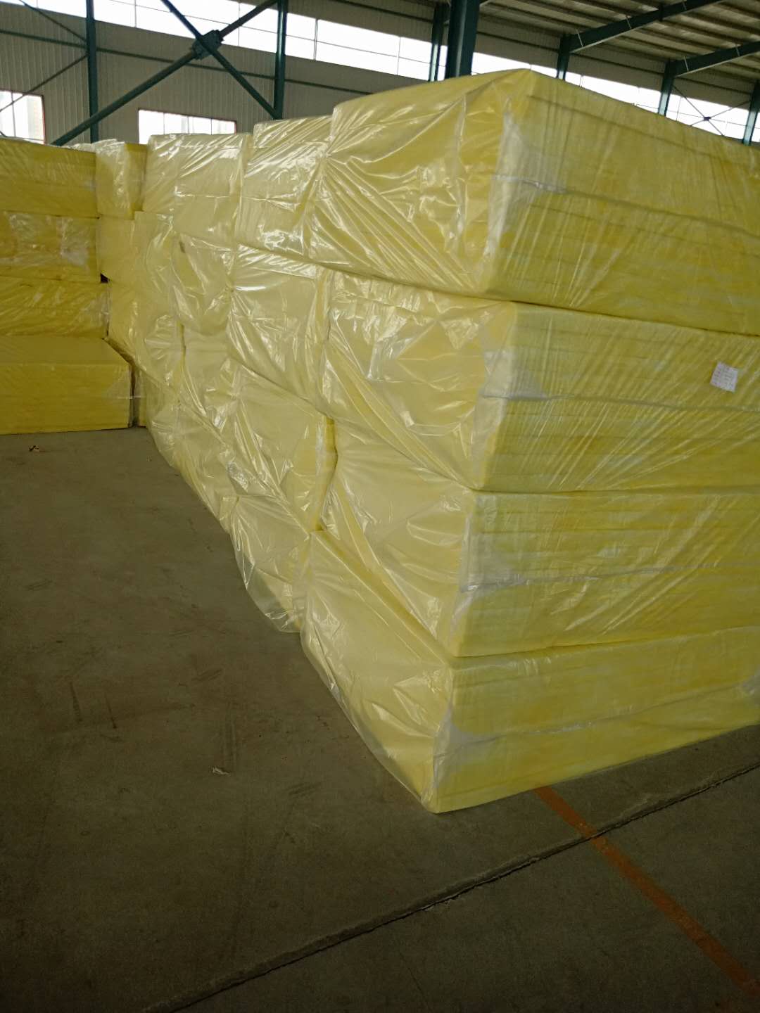 廊坊科越 玻璃棉板 抗腐耐磨 工程管道可用 稳定性佳 防火隔  金属屋面  轻钢别墅  管道保温