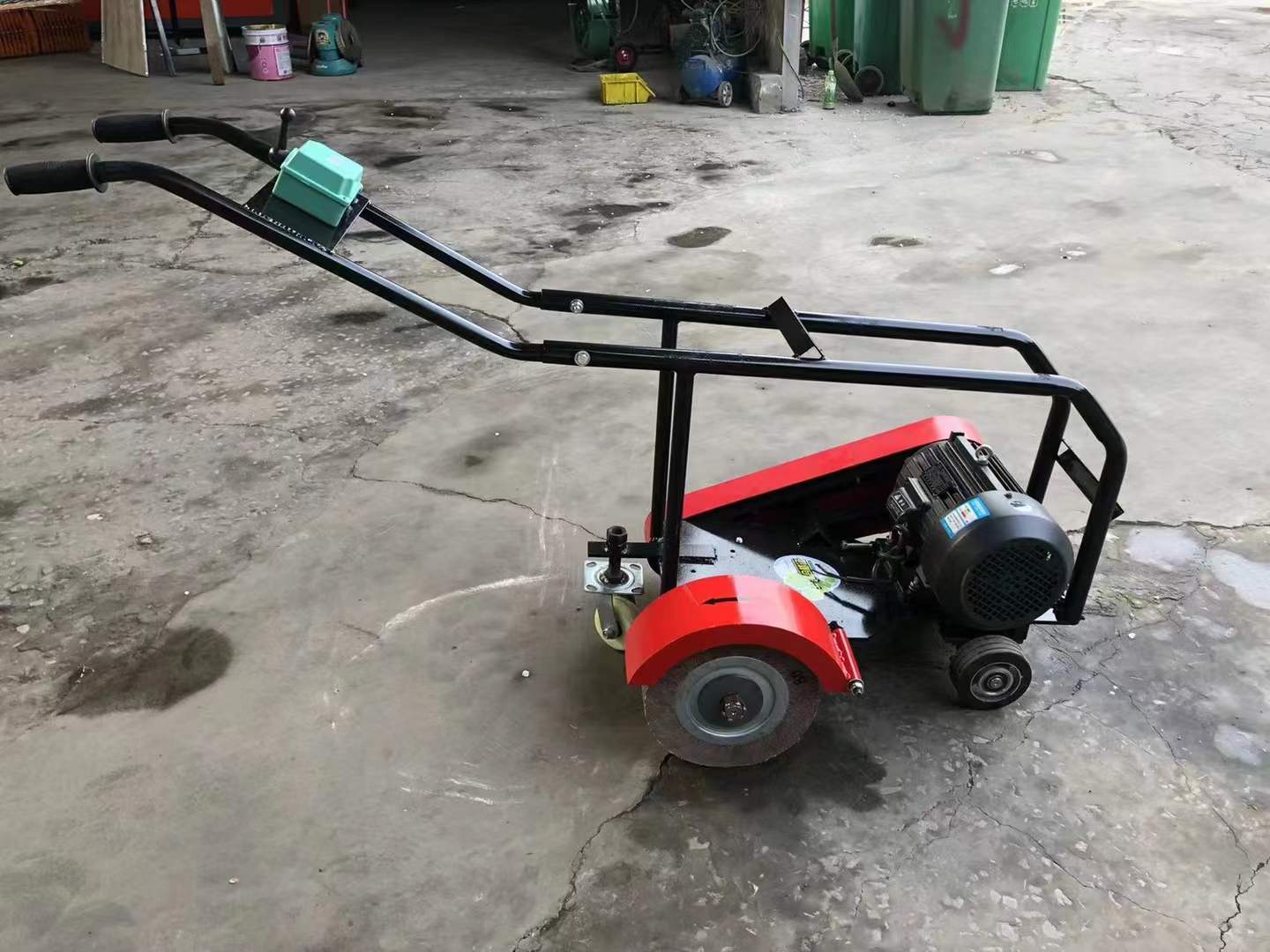 钢板毛刺焊缝金属打磨机  M3030手推式砂轮机  手推式砂带机厂家  手推氧化皮抛光机