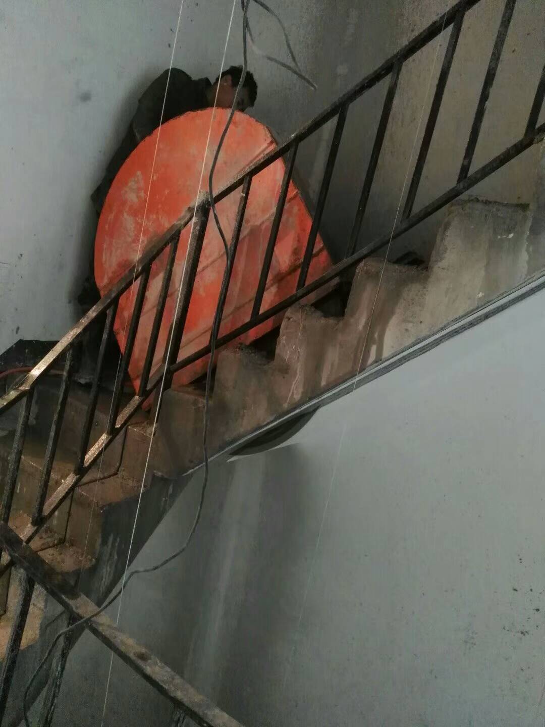 全自动墙锯机 钢筋混凝土墙壁切割机 旧楼破拆门窗开孔机