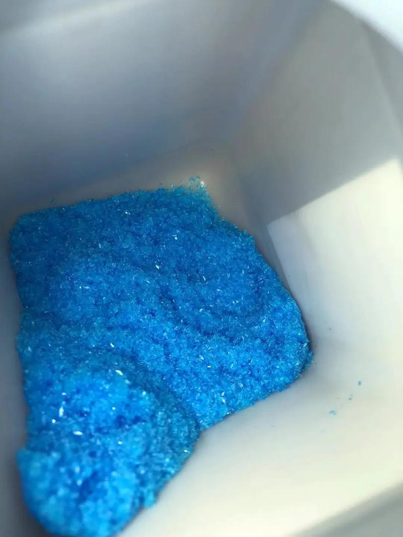 硫酸铜 高含量98%工业级 电镀级 配波尔多液用 水处理灭藻  污水处理  硫酸铜的用途