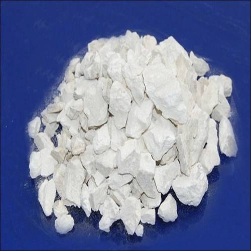 工业级氢氧化钙 熟石灰 污水处理用 超白超细消石灰  白石灰的价格  白石灰的特点  白石灰的用途