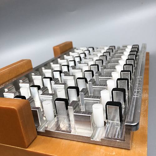 显示屏保压点胶治具东莞TP点胶机固定夹具厂家定制  显示屏点胶治具