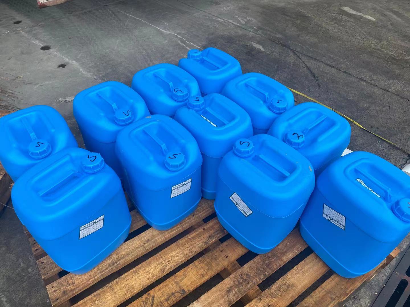 85磷酸工业级湿法带包装当天发货  现货现发  价格优惠  支持自提