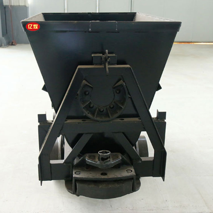 翻斗式矿车 结构简单 电机车牵引 承载力大 翻斗式矿车生产