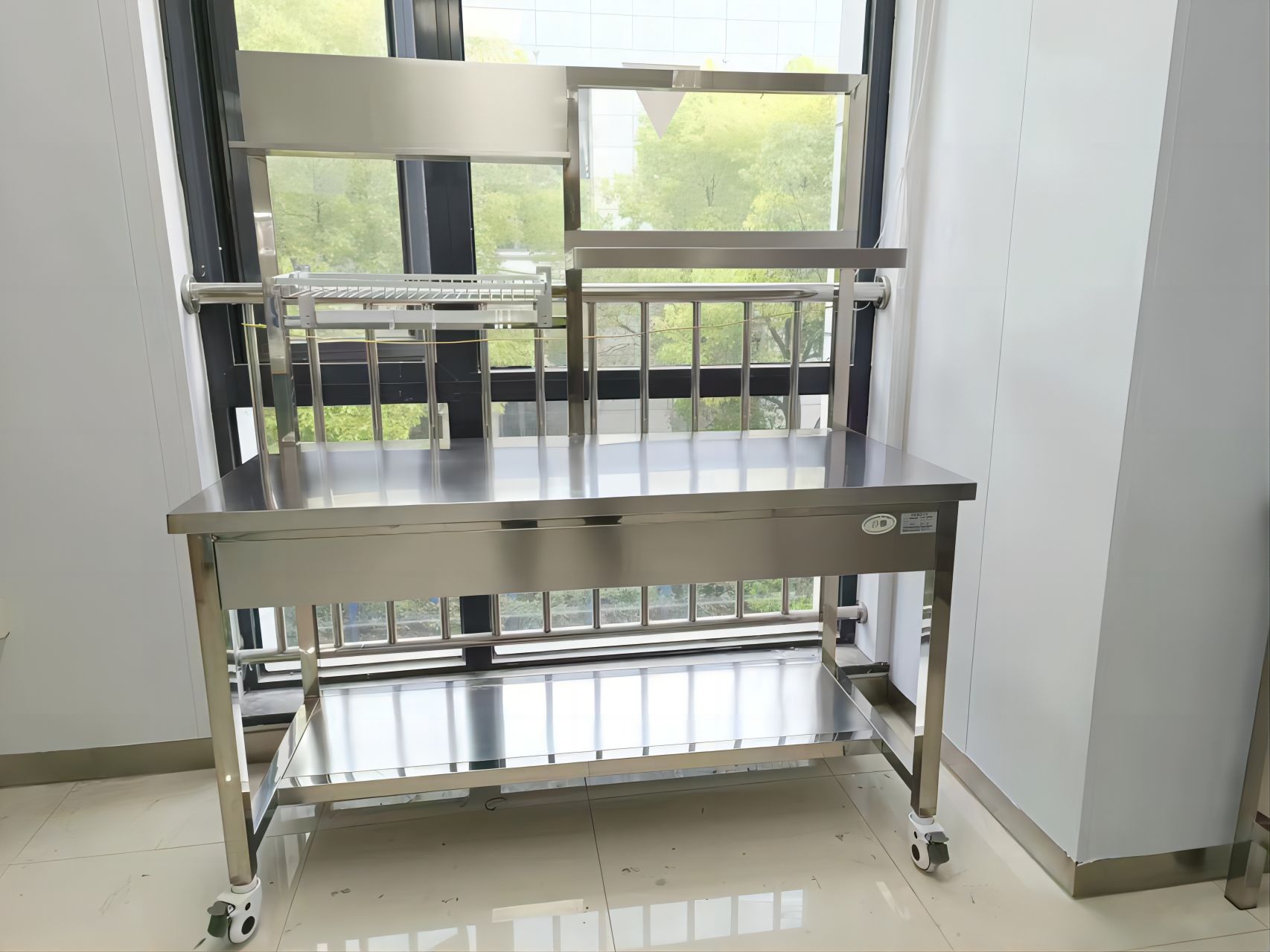 304不锈钢制作器械分拣台可定制 操作台