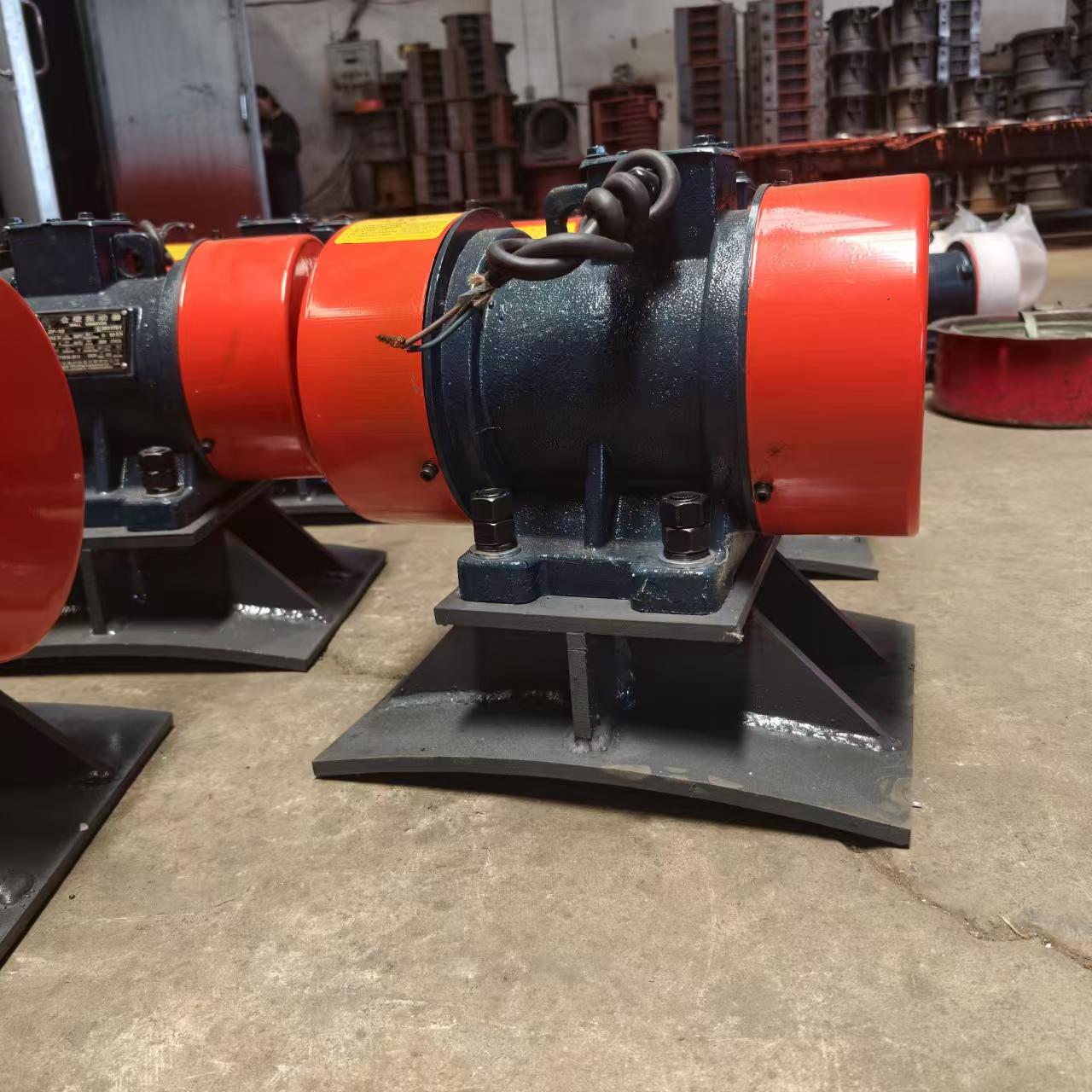 厂家直销仓壁激振马达LZF-30仓壁振动器2.2KW380V 振动电机 振动筛 振动平台