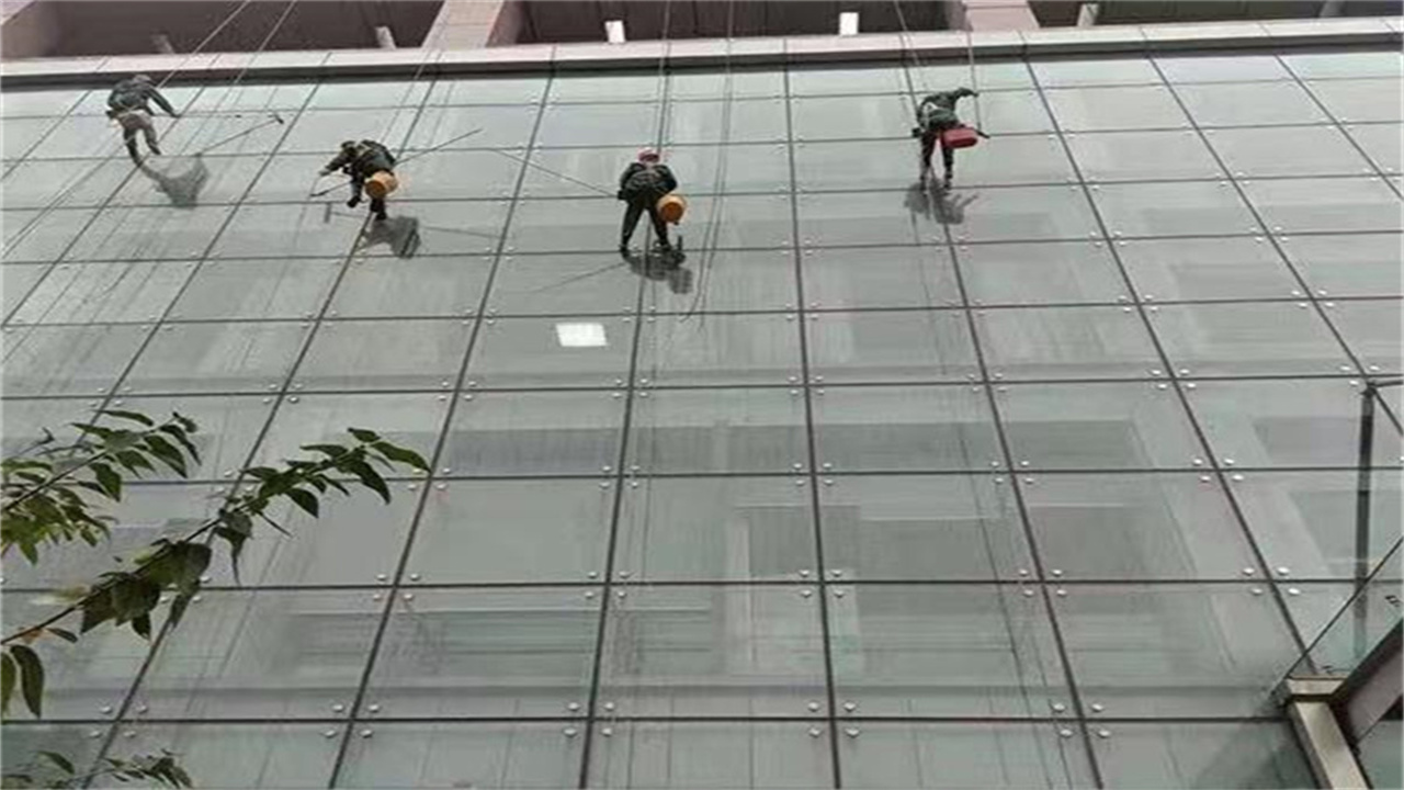 万载县外墙清洗,高空作业,玻璃幕墙清洗公司