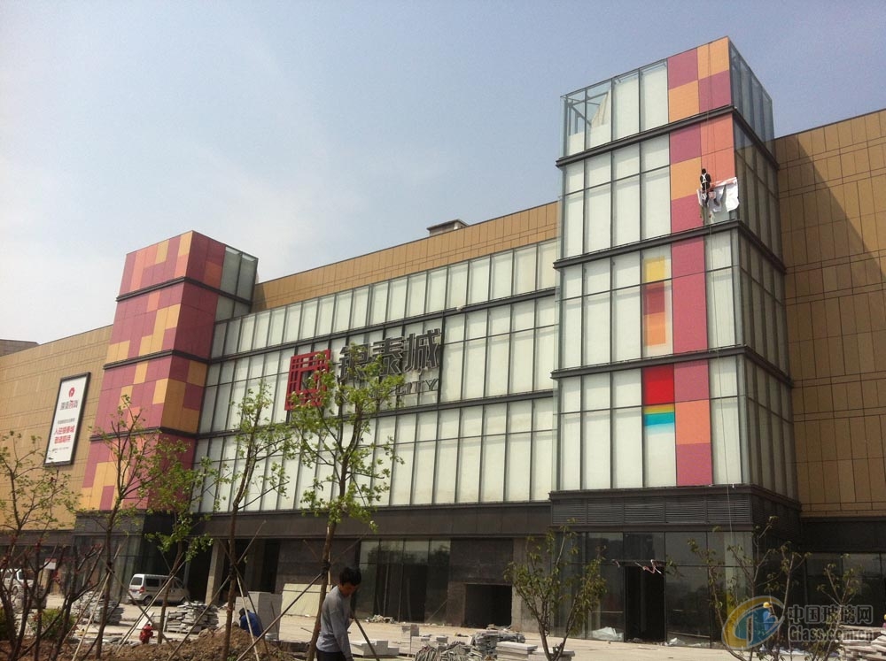 石家庄玻璃贴膜九月优惠活动中